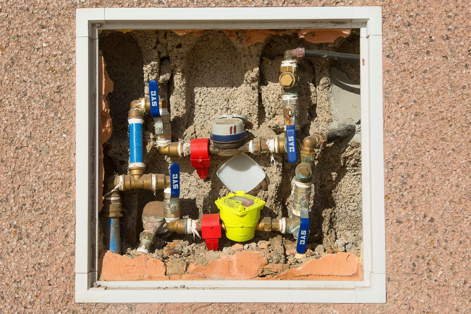 Comment estimer le coût des travaux avant d’acheter un bien ? 7 Évaluation des contraintes d'une maison avant rénovation